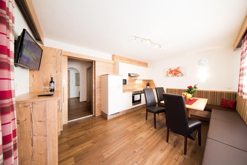 Gästehaus Falkner Ignaz Sölden Zimmer foto