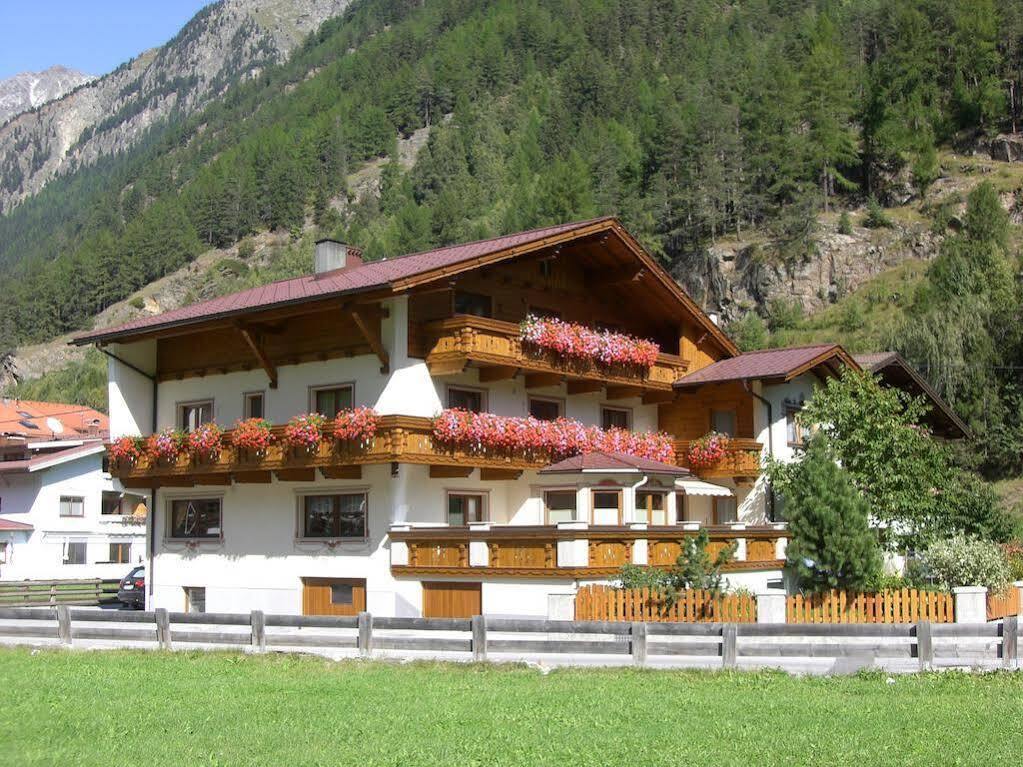 Gästehaus Falkner Ignaz Sölden Exterior foto